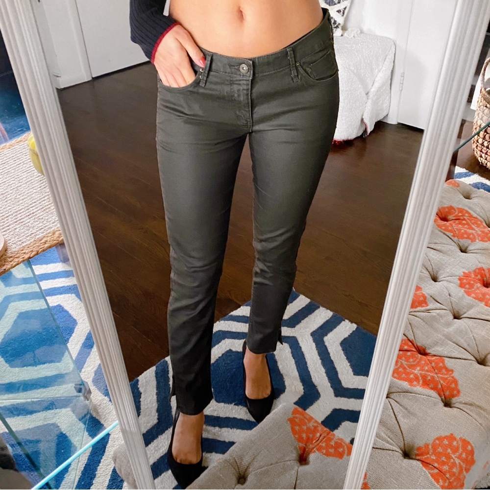 🍃 H&M GREEN METALLIC SKINNY LOW WAIST ANKLE DENIM JEANS!